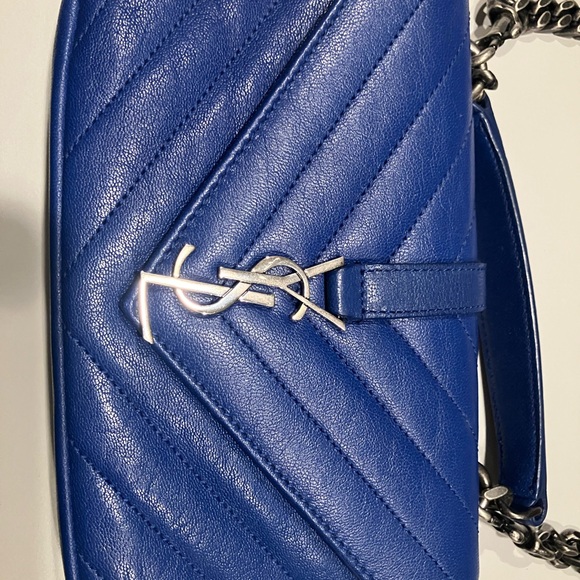Saint Laurent Royal Blue WALLET ON A CHAIN - Picture 10 of 16